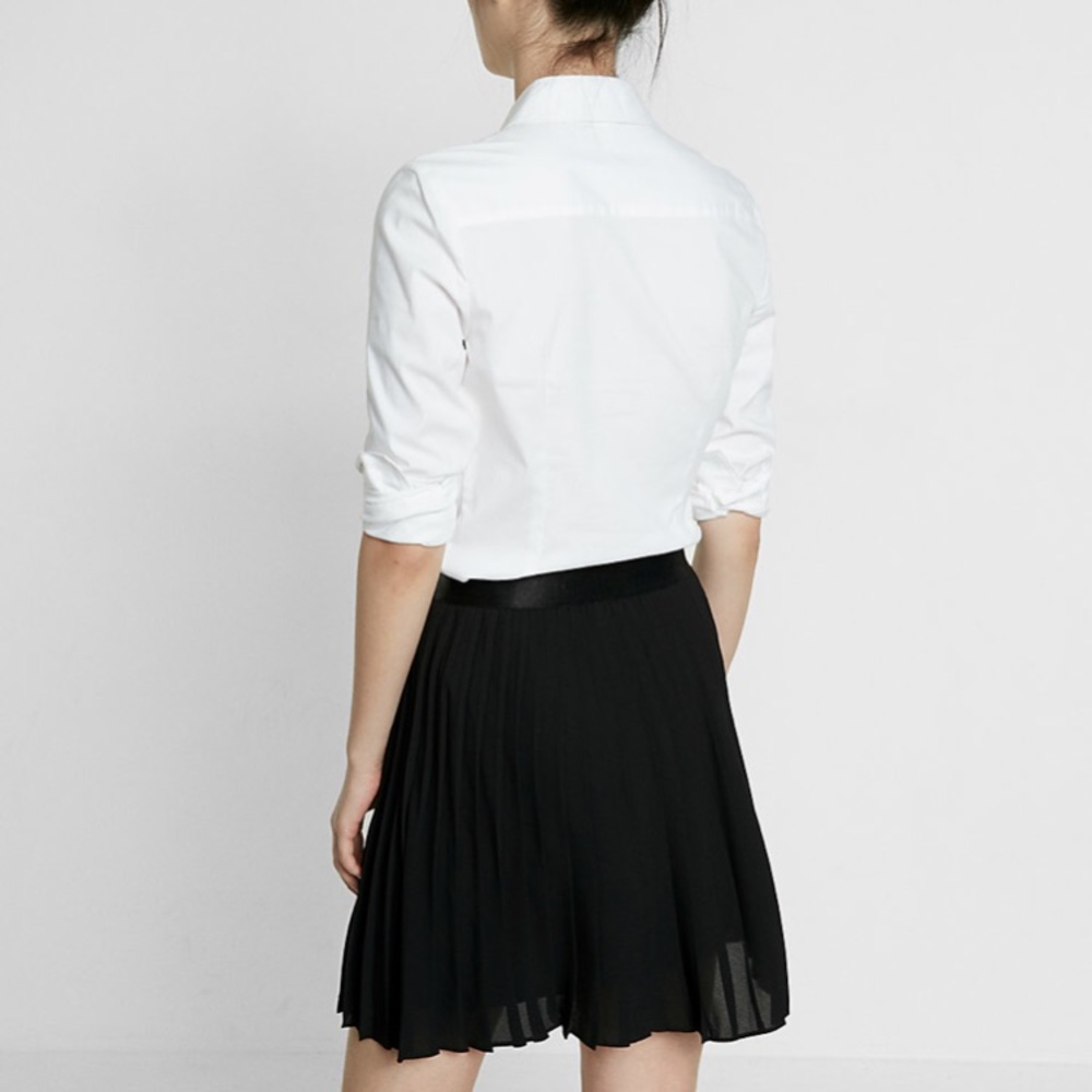 NWT•Express•High Waisted Pleated Skirt•M L - Picture 6 of 6